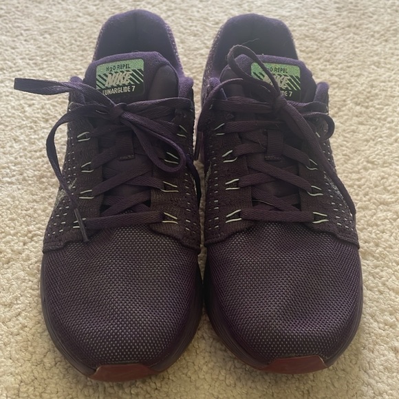 Running shoes - Picture 2 of 5